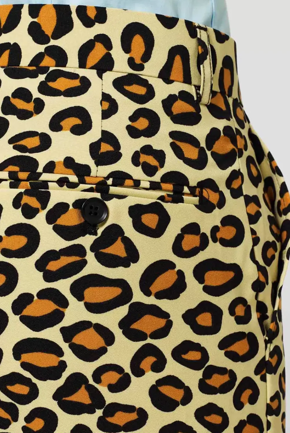 Fashion OppoSuits The Jag